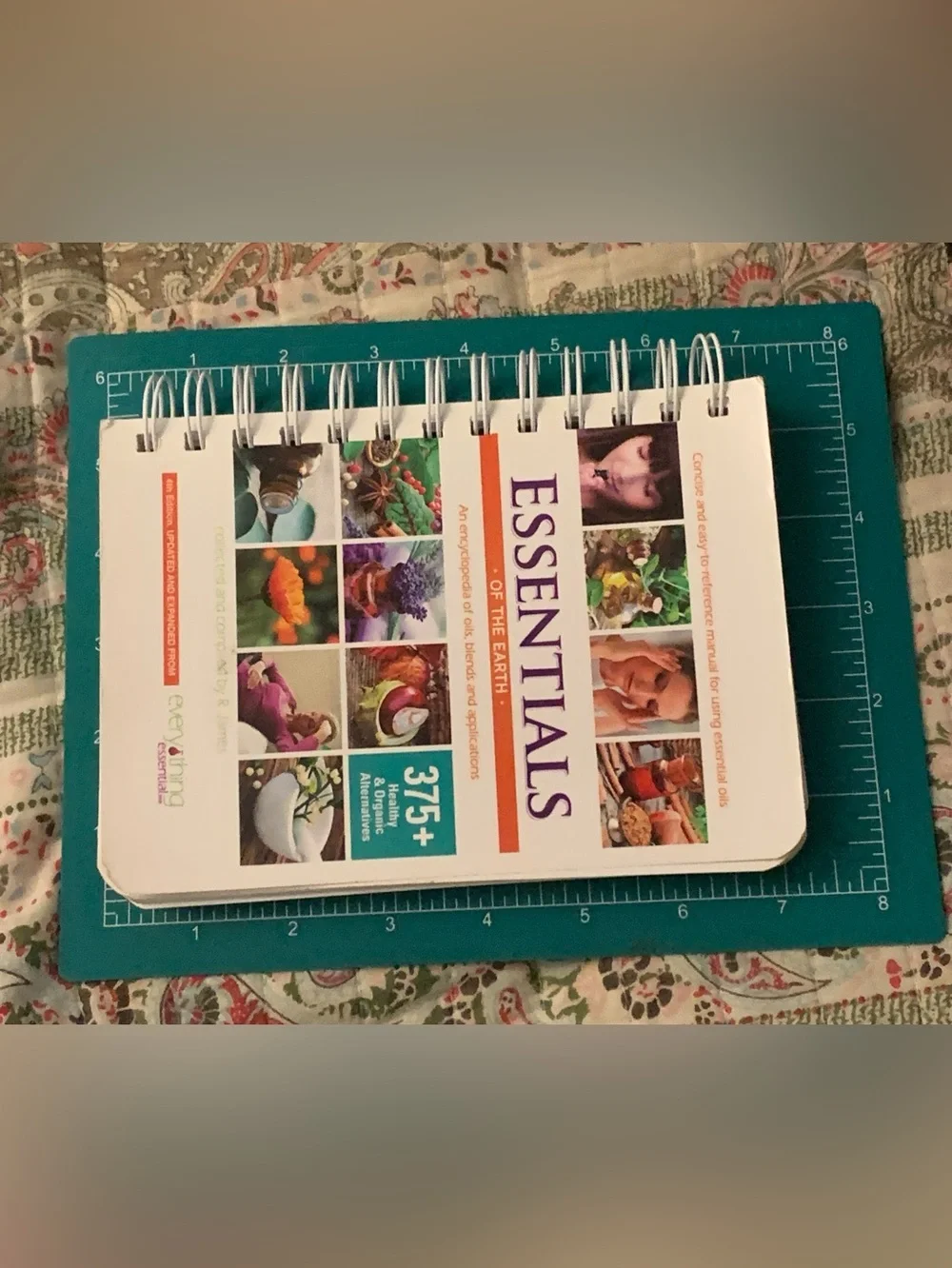 4th Edition Essentials of the Earth: An Encyclopedia of Oil Blends Application